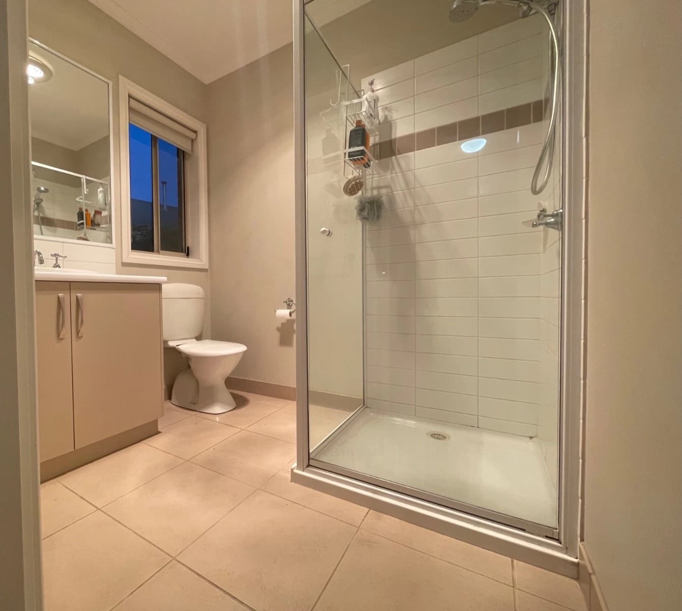Sliding Door Shower Screen Modern Finish – Exclusive at Elegant Showers