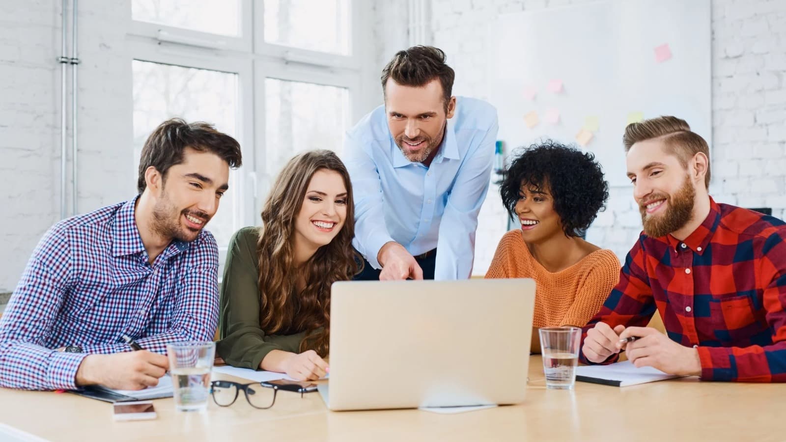 Why Companies Use B2B Mystery Shopping to Benchmark Competitors