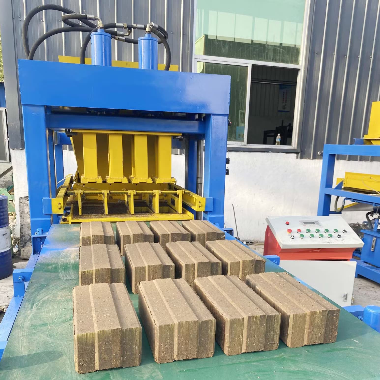 High Quality Clay Brick Making Machine Manufacturer