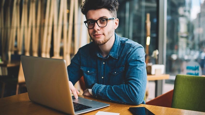 Comparing the Best Secure Messaging Applications of 2025