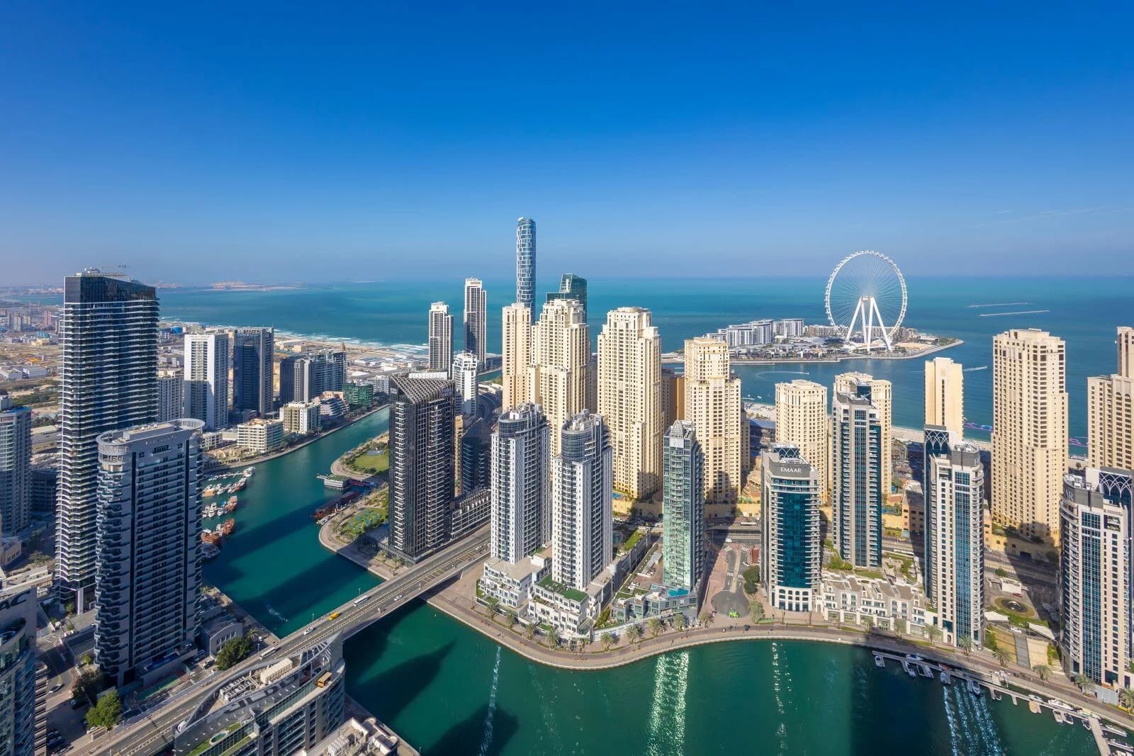 Things to do in Dubai for Food Lovers and Adventurers
