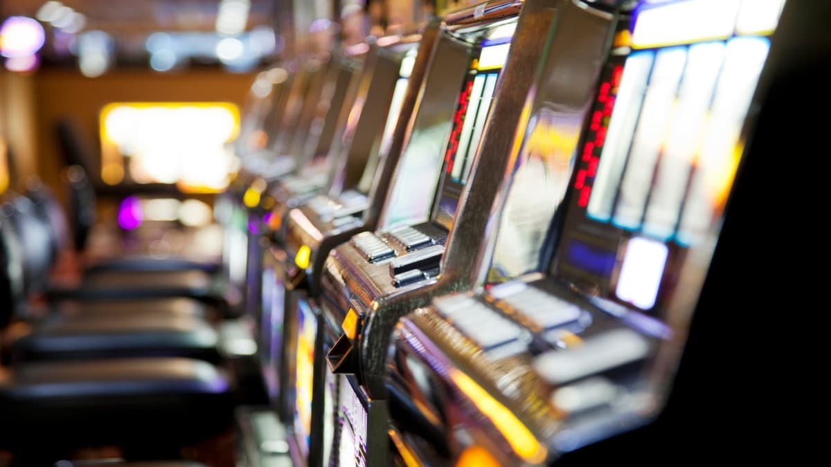 Comparing Online Casino in Alabama With Neighboring States