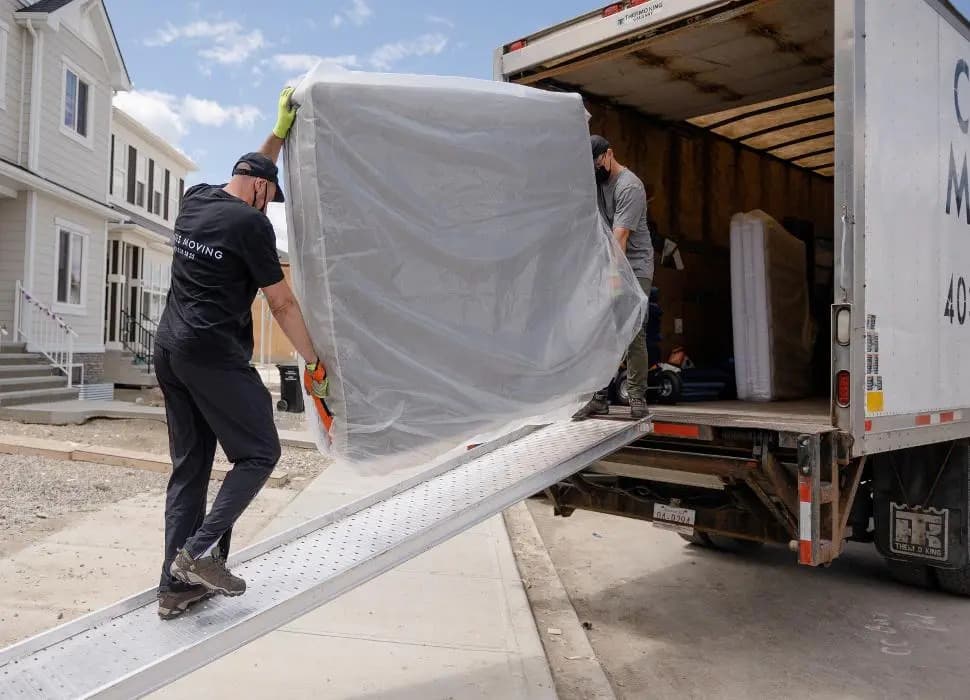 GoPro Moving & Delivery: Calgary Movers Delivering Peace of Mind