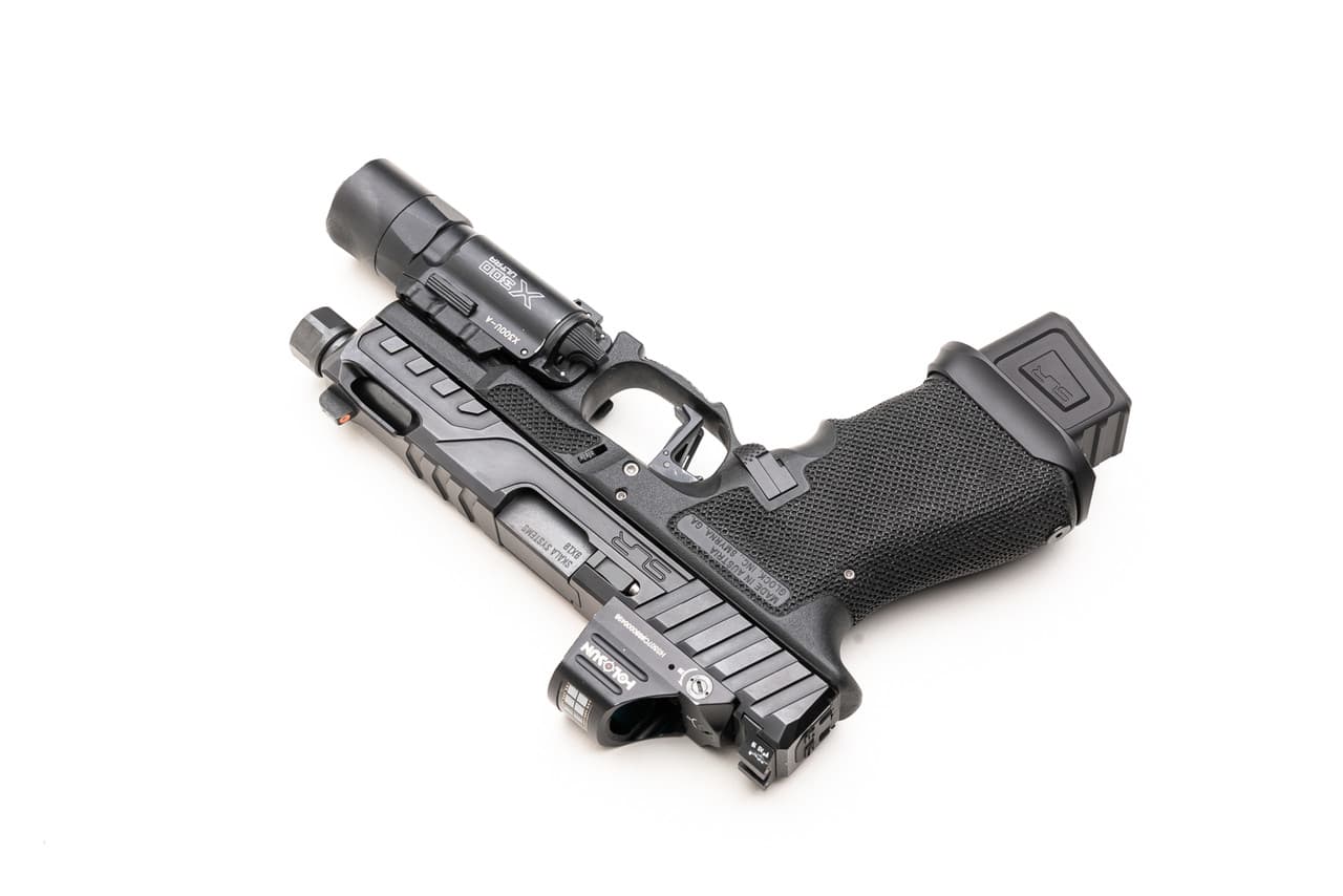 Glock 17 Gen 3 slide for Classic Reliability and Performance