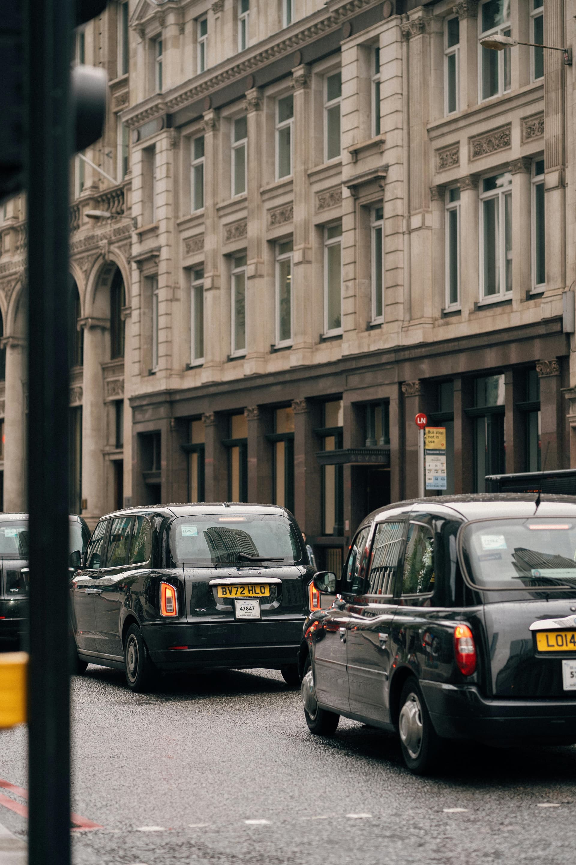 Book a Claygate Taxi for Hassle-Free Airport Transfers