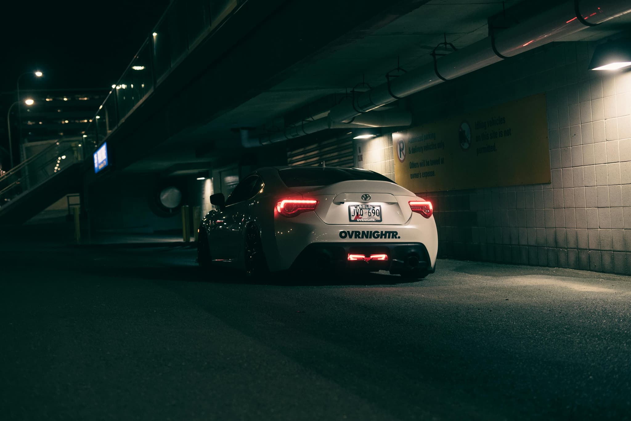 Gemini Taxis: Professional Taxi Service to City Airport