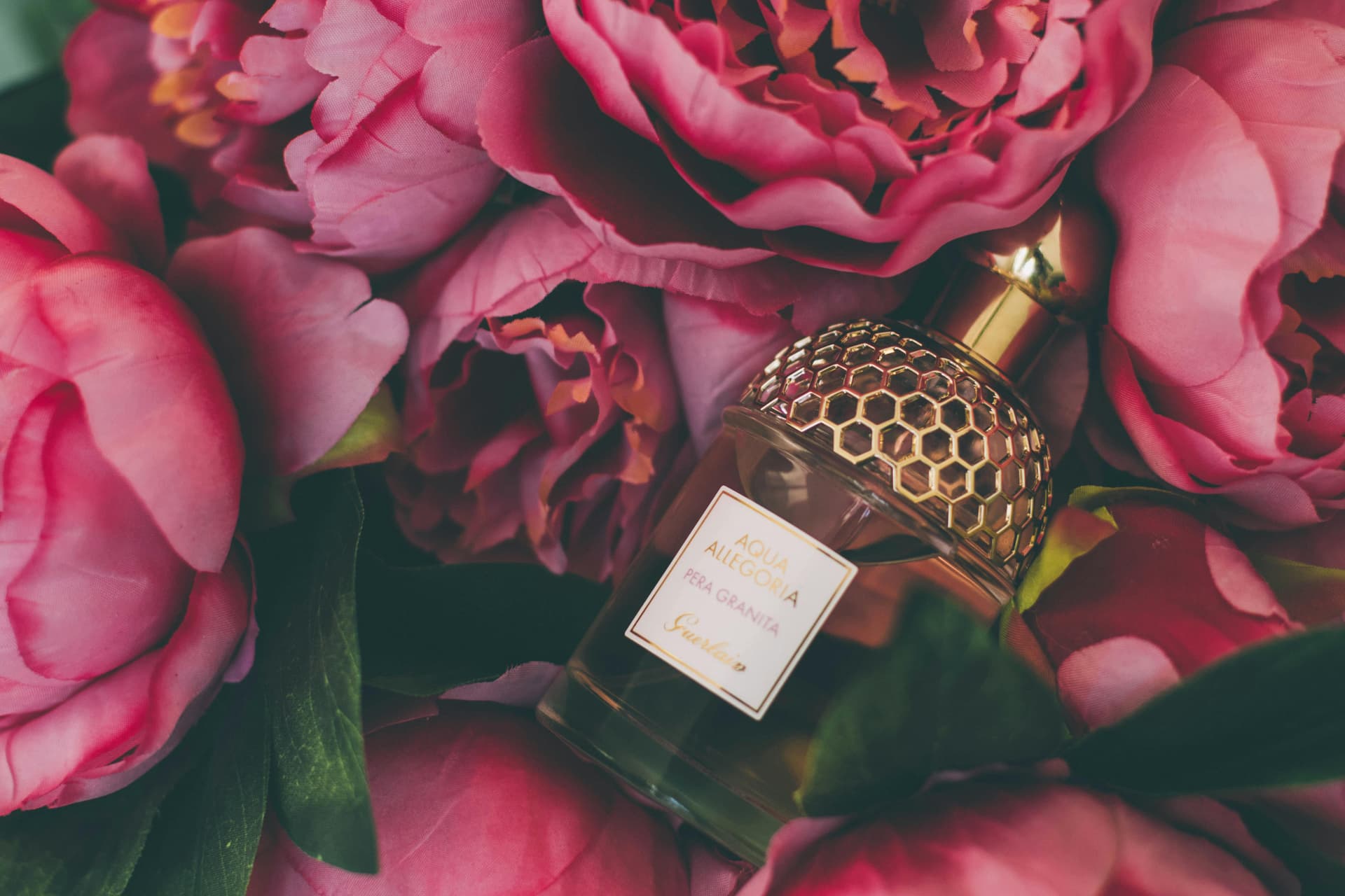 Wat maakt Dubai parfum anders dan Europese geuren?