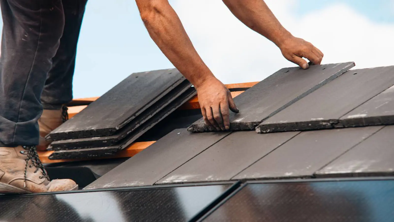 How Twin Shield Roofing Defines Reliable Roofing Services