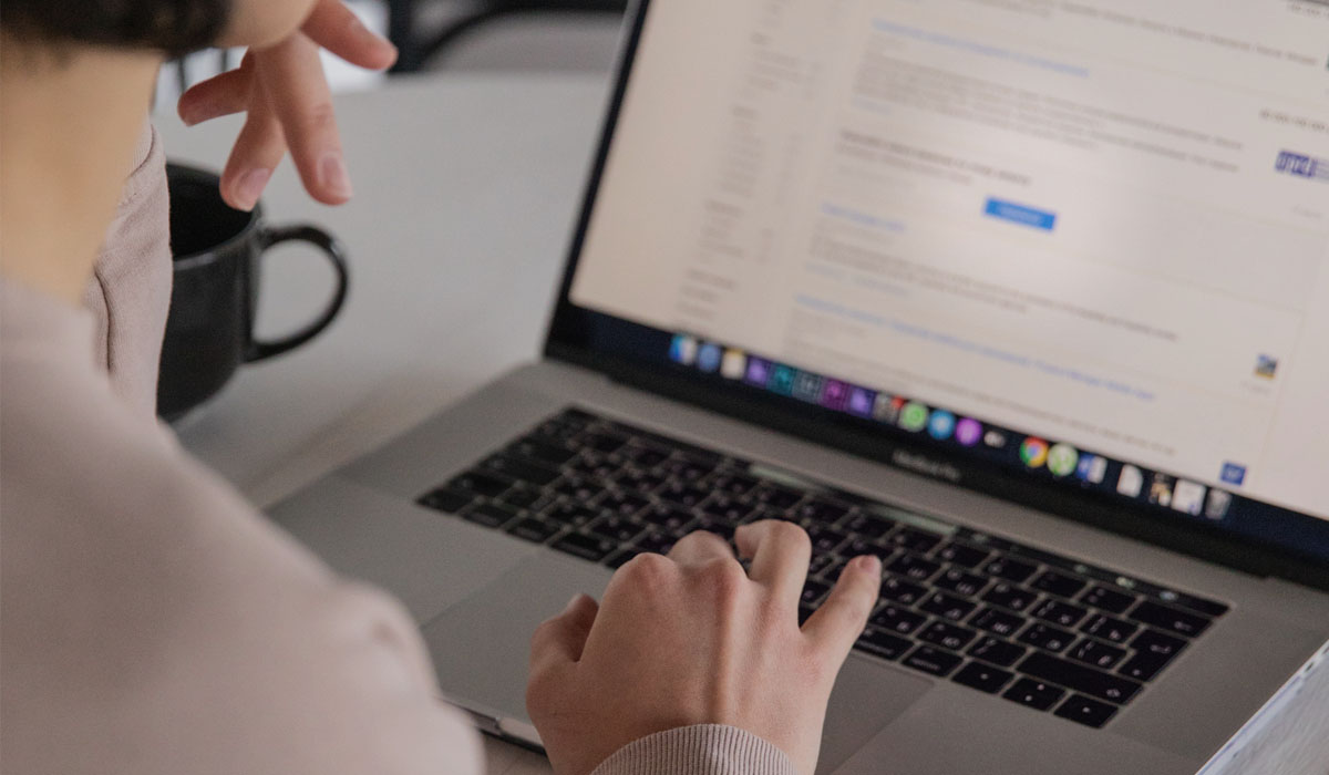 BlinkName Official Site | Simple Naming Made Fast